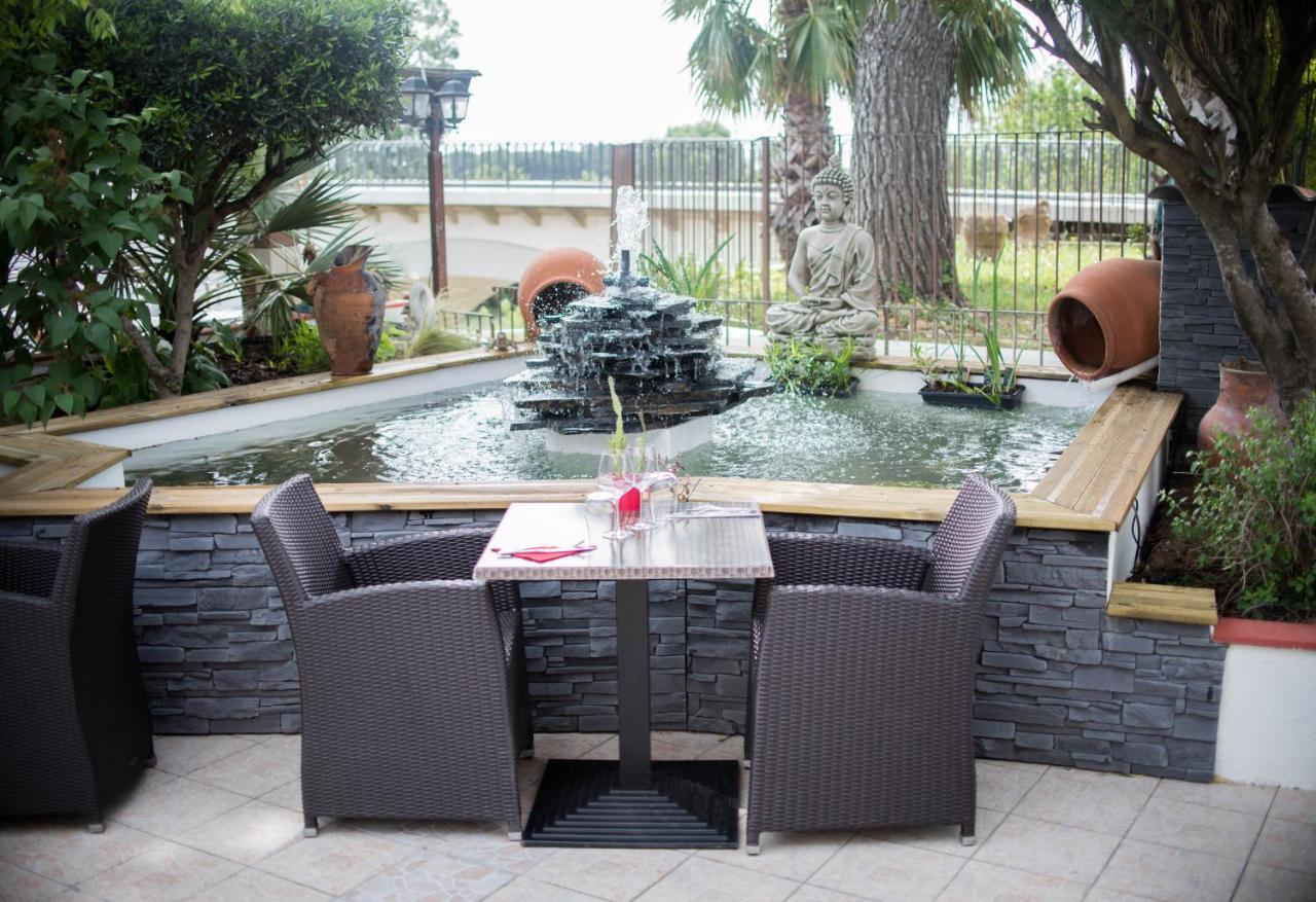 Hotel Restaurant Mon Auberge Lunel  Εξωτερικό φωτογραφία