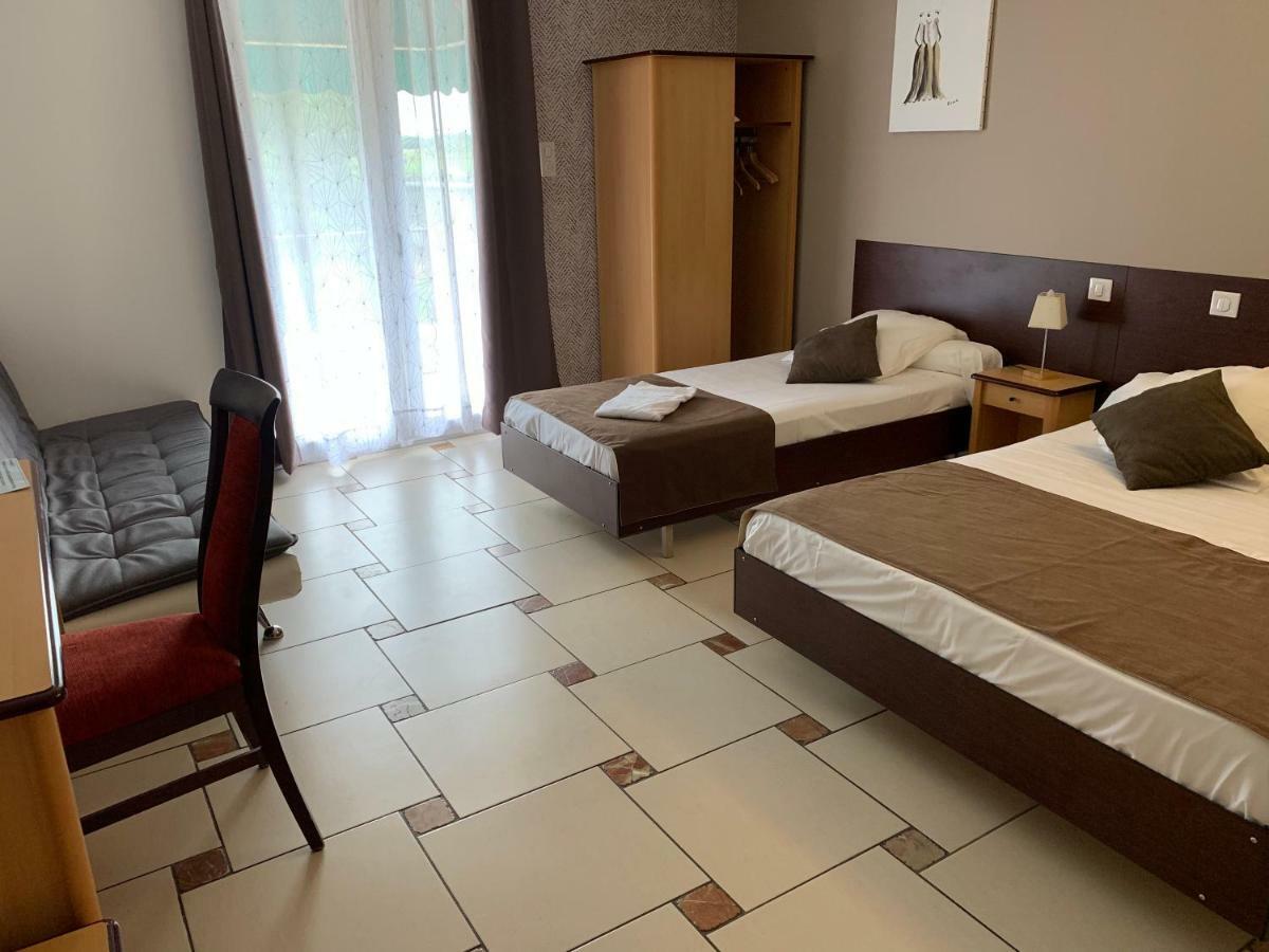 Hotel Restaurant Mon Auberge Lunel  Εξωτερικό φωτογραφία