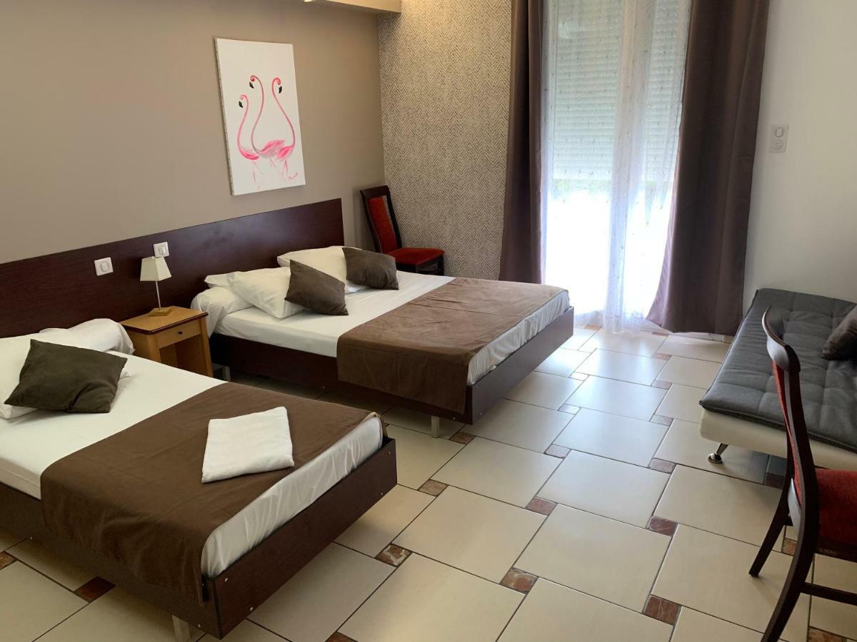 Hotel Restaurant Mon Auberge Lunel  Εξωτερικό φωτογραφία